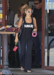 Ashley Tisdale's Feet (662654)