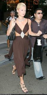 Paris Hilton's Feet (672807)