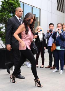 Kimberly Kardashian's Feet (672939)
