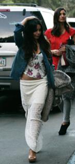 Vanessa Hudgens's Feet (676076)