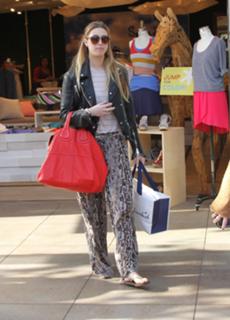 Whitney Port's Feet (676950)