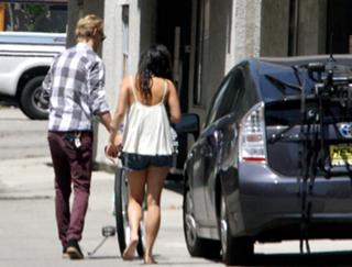 Vanessa Hudgens's Feet (677745)