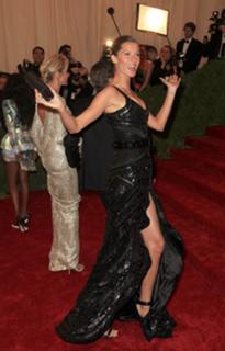 Gisele Bündchen's Feet (678781)