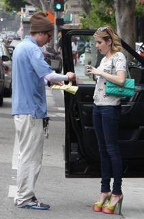 Emma Roberts's Feet (682272)