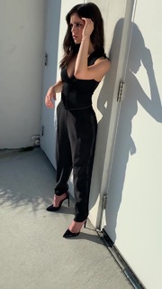 Jenna Ortega's Feet - Photos, Shoe Size, and More FeetDatabase