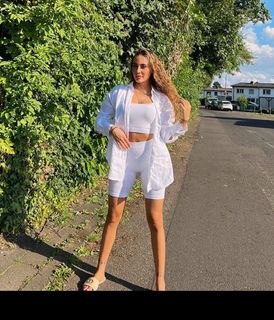 Victoria Chalaya's feet